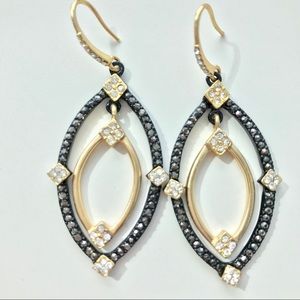 Gold and Black Crystal Teardrop Dangle Earings